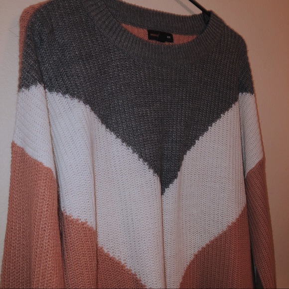 Chevron Pattern Cute Pink Sweater Plus Size 3X - Picture 3 of 4